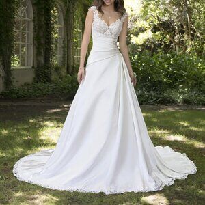 Sophia Tolli "Larimar" Wedding Gown  (Unaltered)